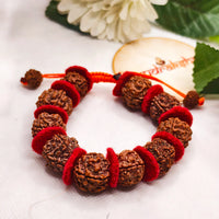 Nepali 5 Mukhi Rudraksha Bracelet With Valvet Cloths Lab Certified Premium Quality. 10 Beads of Nepal Origin 5 Mukhi Rudraksha 